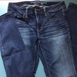 Faded dark wash American eagle jeans